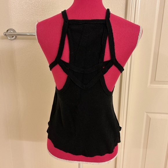 Free People Tops, excellent used condition - Picture 3 of 3